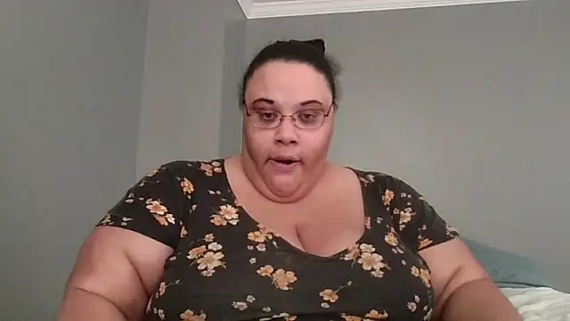 SexyBBW10790 online show from 04/07/26, 02:08