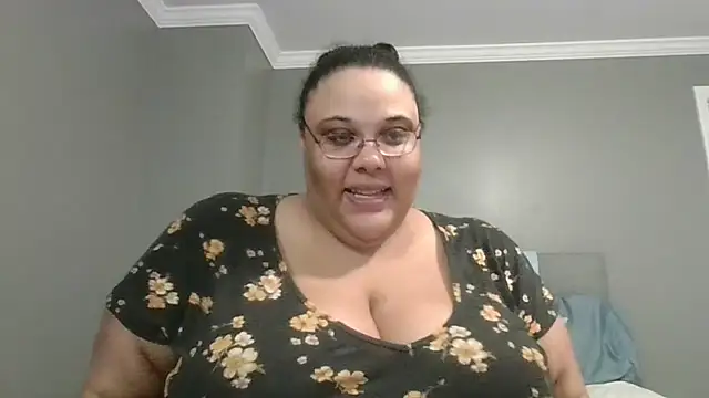 SexyBBW10790 online show from 03/04/26, 12:13