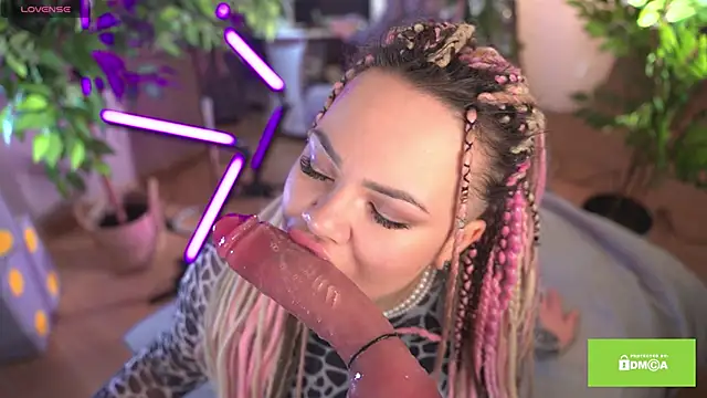 Snapshot of bllowwoww chatting on 01/14/26, 08:07 bllowwoww online show from 01/14/26, 08:07