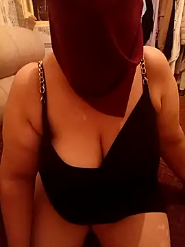 mayakhalyfaa online show from 09/21/25, 11:10