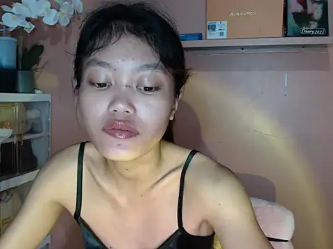 skinny gracie online show from 09/22/25, 11:11