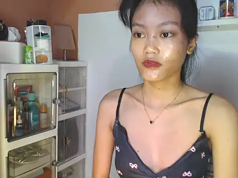 skinny gracie online show from 08/04/26, 02:38