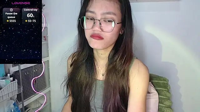 skinny gracie online show from 03/21/26, 08:41