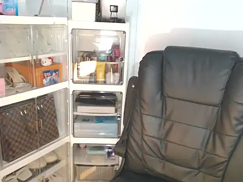skinny gracie online show from 07/01/26, 11:27