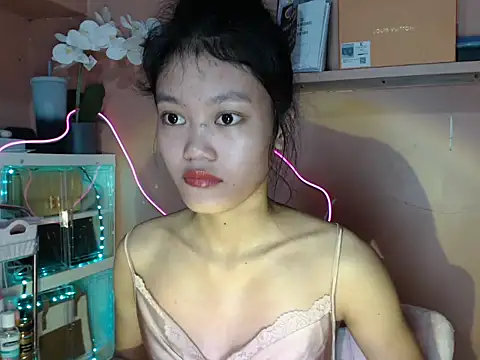 Snapshot of skinny_gracie chatting on 10/23/25, 09:46 skinny gracie online show from 10/23/25, 09:46