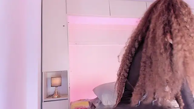 JoyceBlake online show from 02/04/26, 08:15