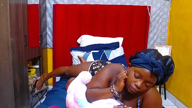 Candycrush2555 online show from 02/06/26, 05:47