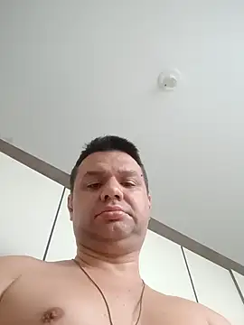 Crocante Hot online show from 03/18/26, 02:19