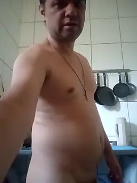 Snapshot of Crocante_Hot chatting on 11/11/25, 09:15 Crocante Hot online show from 11/11/25, 09:15