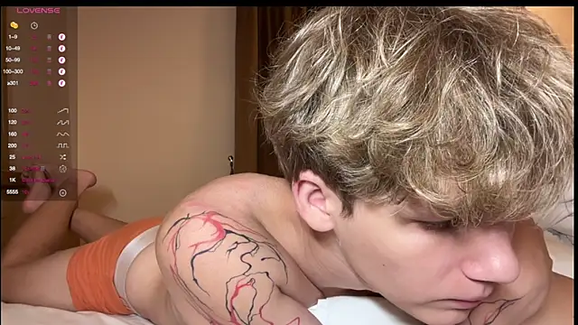 walter cute online show from 04/04/26, 07:09