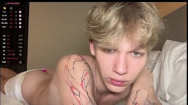 walter cute online show from 04/16/26, 04:52