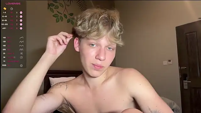 walter cute online show from 03/23/26, 05:02