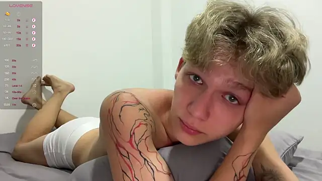 walter cute online show from 03/27/26, 11:05