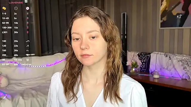 IrisPurrphy online show from 04/26/26, 09:28