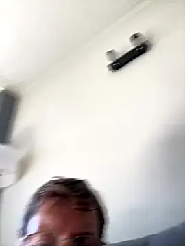 Jonny Agatha online show from 09/30/25, 05:41