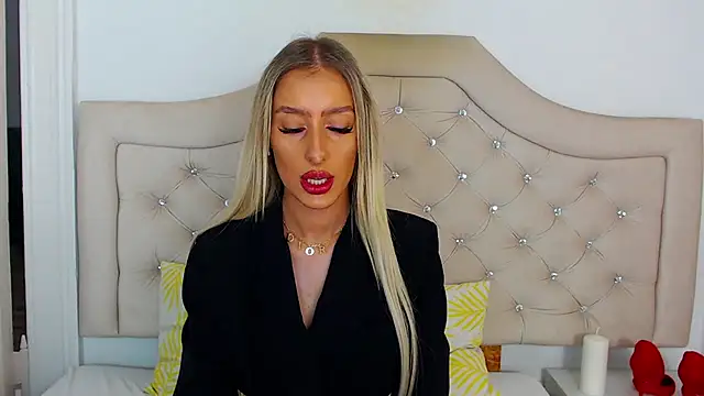 NatalieSensual online show from 11/15/25, 10:08