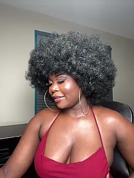 WomanNextdoor1 online show from 03/09/26, 09:51