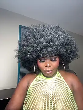 WomanNextdoor1 online show from 02/04/26, 09:54