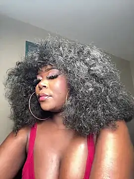 WomanNextdoor1 online show from 01/18/26, 12:58