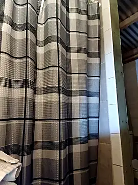 ShawnandDani7074 online show from 03/01/26, 12:21