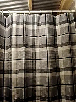 ShawnandDani7074 online show from 02/24/26, 05:30