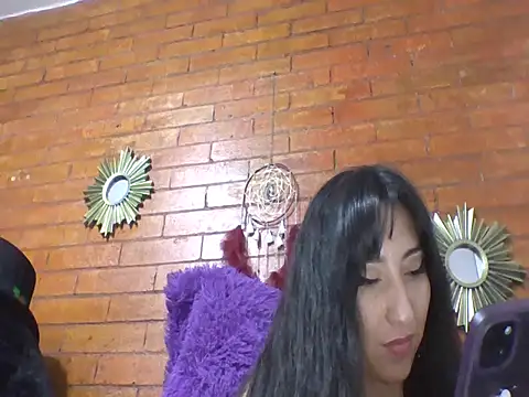 a miss online show from 11/19/25, 09:15