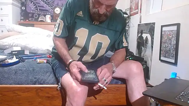 Snapshot of reebokrick650 chatting on 10/19/25, 03:31 reebokrick650 online show from 10/19/25, 03:31