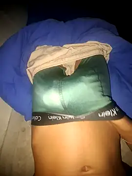 Snapshot of Kaiky0 chatting on 12/19/25, 06:05 Kaiky0 online show from 12/19/25, 06:05