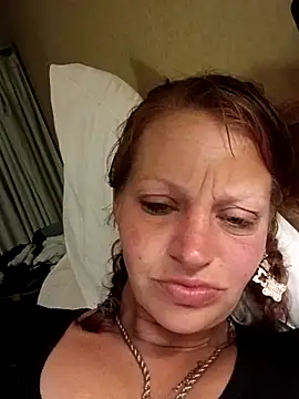 Snapshot of IrishGoddess69247 chatting on 03/17/26, 11:57 IrishGoddess69247 online show from 03/17/26, 11:57