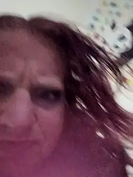 Snapshot of IrishGoddess69247 chatting on 05/09/26, 11:24 IrishGoddess69247 online show from 05/09/26, 11:24