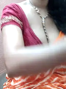Snapshot of Hot-rima chatting on 06/25/26, 04:21 Hot-rima online show from 06/25/26, 04:21