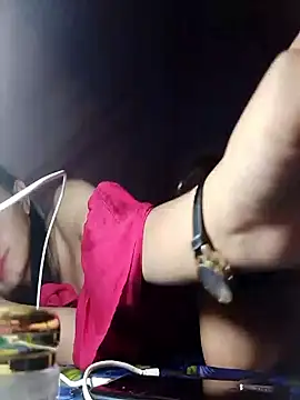 DauTay hot online show from 10/29/25, 01:10