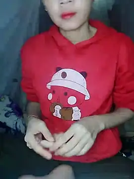 Snapshot of DauTay_hot chatting on 09/10/25, 12:53 DauTay hot online show from 09/10/25, 12:53