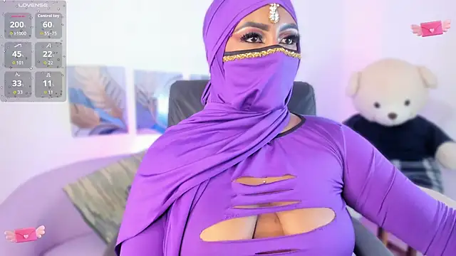 yasmin elite online show from 12/16/25, 01:21