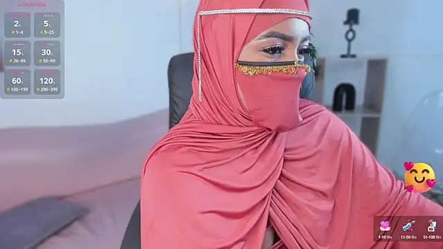 yasmin elite online show from 10/14/25, 09:43