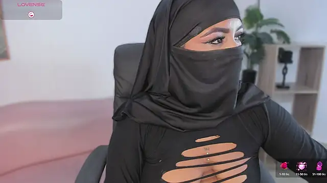 yasmin elite online show from 11/26/25, 09:31