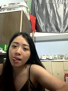 Minee1202 online show from 12/18/25, 12:49