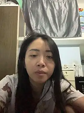 Snapshot of Minee1202 chatting on 01/06/26, 12:47 Minee1202 online show from 01/06/26, 12:47