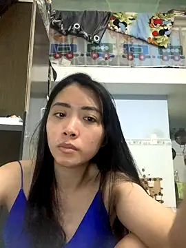 Snapshot of Minee1202 chatting on 10/06/25, 12:34 Minee1202 online show from 10/06/25, 12:34