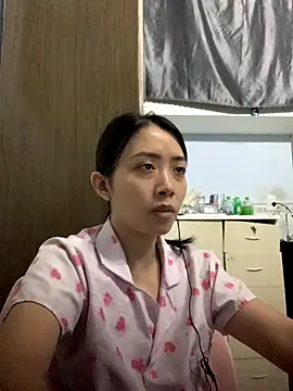 Snapshot of Minee1202 chatting on 01/08/26, 01:44 Minee1202 online show from 01/08/26, 01:44