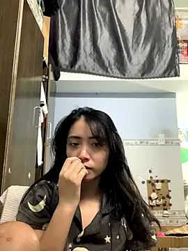 Minee1202 online show from 10/27/25, 04:41