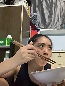 Minee1202 online show from 11/09/25, 04:49