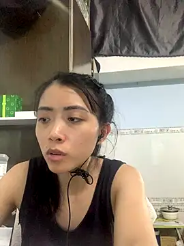 Snapshot of Minee1202 chatting on 09/30/25, 04:51 Minee1202 online show from 09/30/25, 04:51