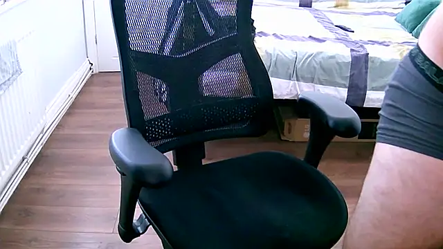 Serpent2463 online show from 02/14/26, 11:32