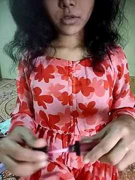 Snapshot of Snaya-baby chatting on 10/12/25, 12:17 Snaya-baby online show from 10/12/25, 12:17
