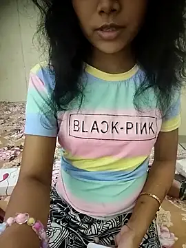 Snaya-baby online show from 11/28/25, 03:01