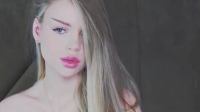 MarilynNova online show from 04/14/26, 04:39