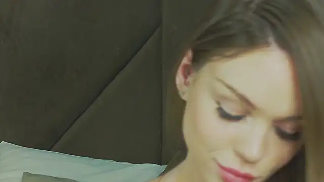 Snapshot of MarilynNova chatting on 01/11/26, 05:47 MarilynNova online show from 01/11/26, 05:47