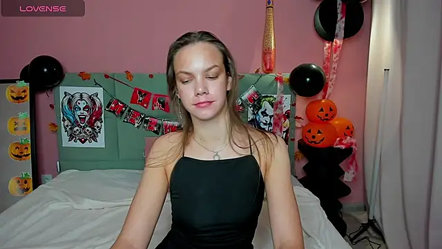 Vickie Smith online show from 10/24/25, 08:35