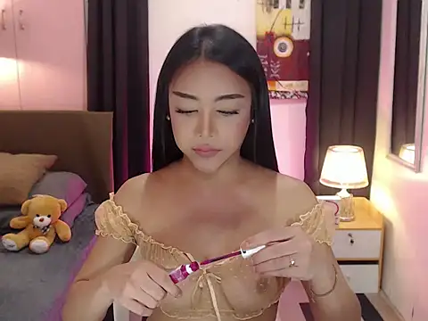 Snapshot of YoungFreshMaria69 chatting on 03/31/26, 12:18 YoungFreshMaria69 online show from 03/31/26, 12:18